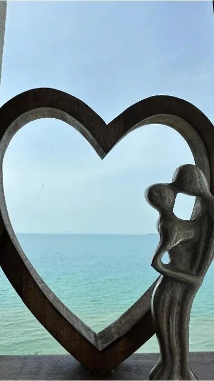 Sea Paradise 2-Room Seafront Apartment in Sveti Vlas Burgas