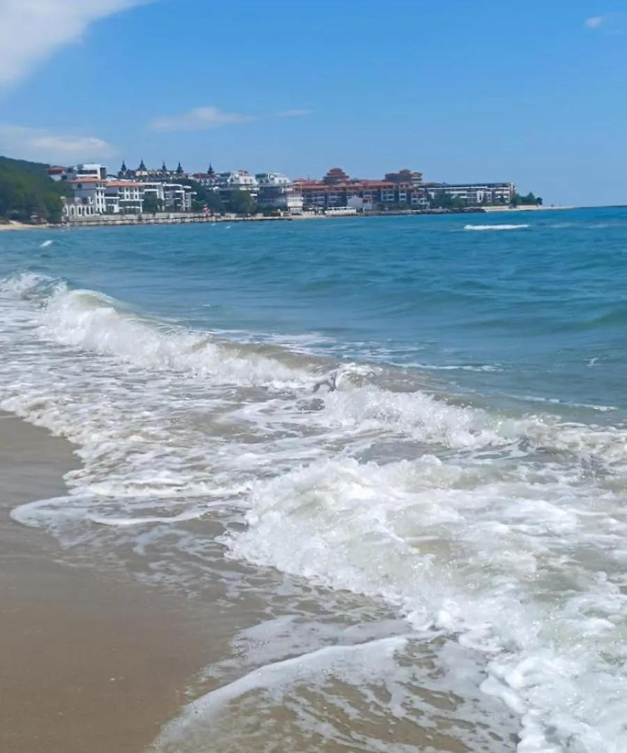 Sea Paradise 2-Room Seafront Apartment In Sveti Vlas Burgaz