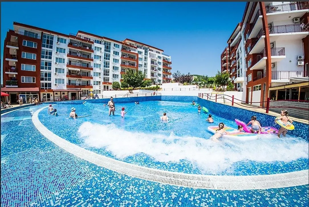Sea Paradise 2-Room Seafront Apartment in Sveti Vlas Burgas City Bulharsko