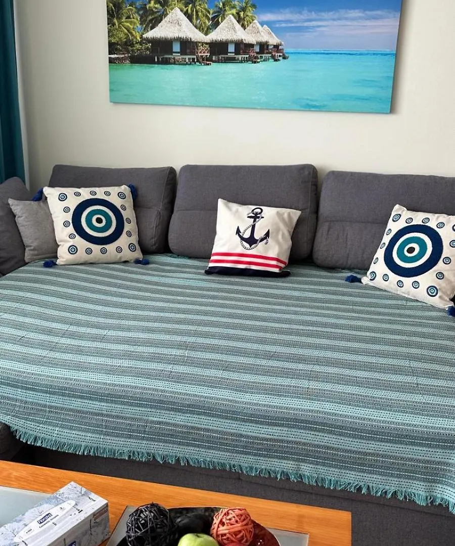 Sea Paradise 2-Room Seafront Apartment in Sveti Vlas Burgas 0*,