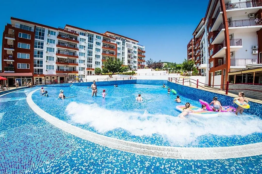 Sea Paradise 2-Room Seafront Apartment in Sveti Vlas Burgas 0*,